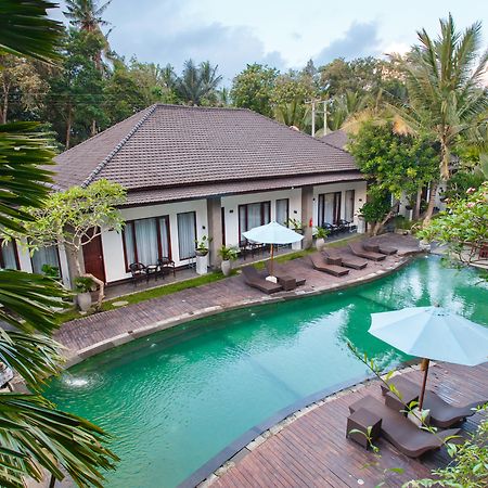 Ubud Raya Boutique Hotel Экстерьер фото